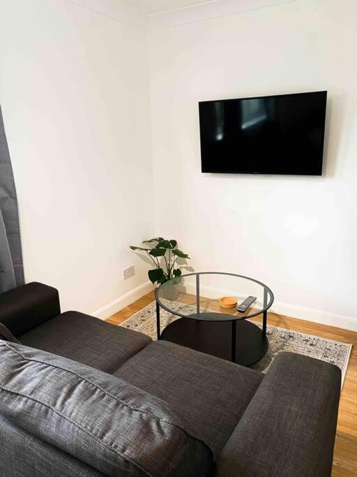 Cozy Studio Near Train Station 剑桥 外观 照片