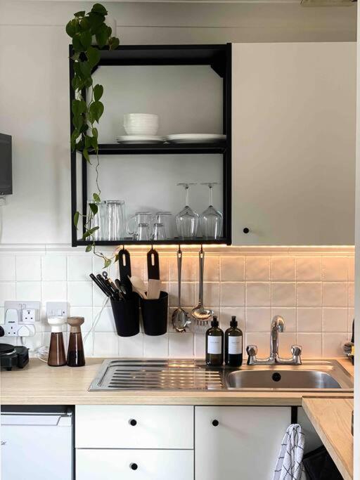 Cozy Studio Near Train Station 剑桥 外观 照片