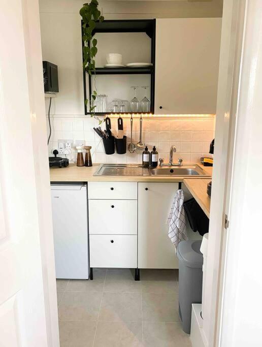 Cozy Studio Near Train Station 剑桥 外观 照片